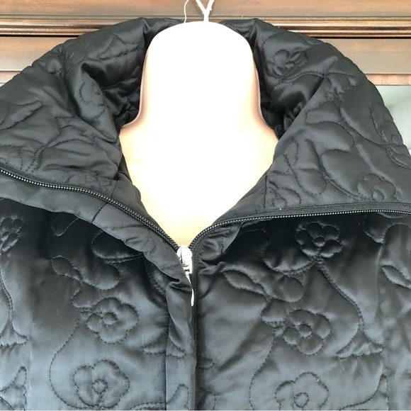 Nuage Coat​​​​​ - Picture 2 of 12